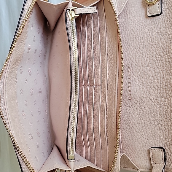 Tory Burch Thea Convertible Crossbody - Picture 12 of 16